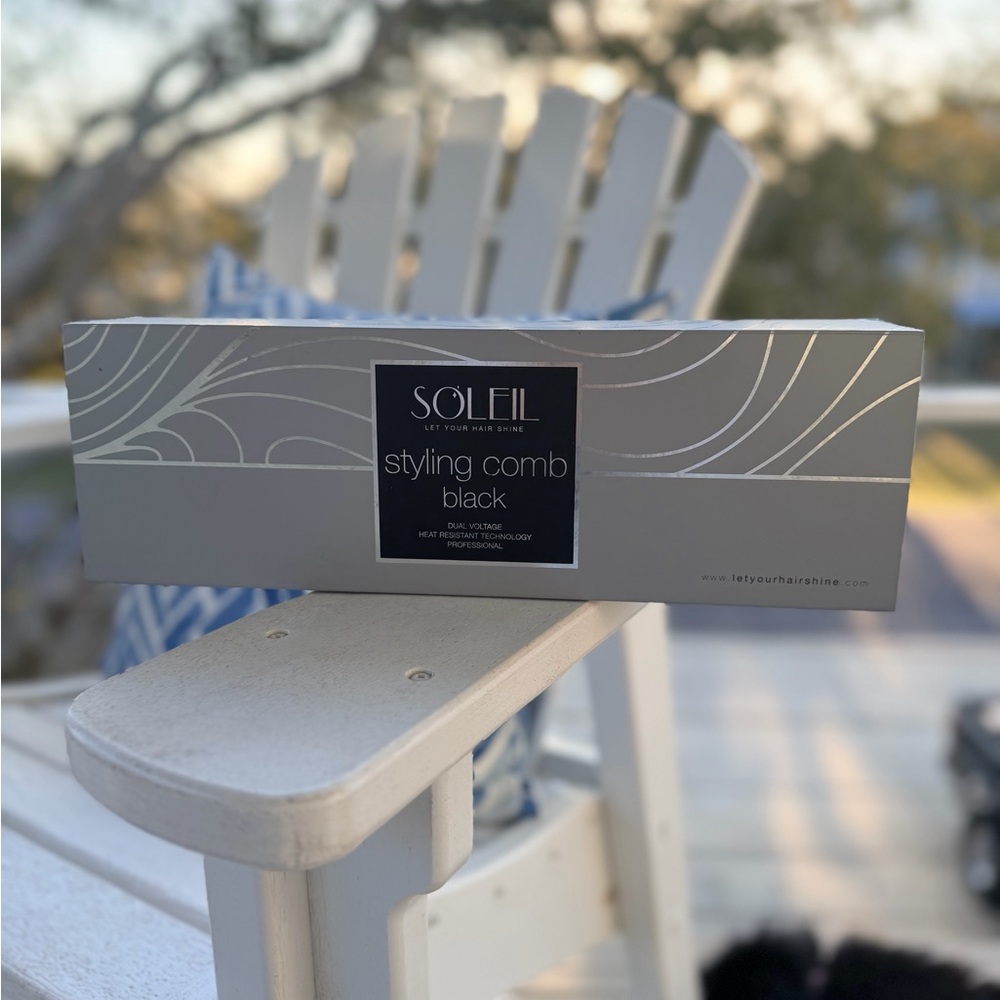 Soleil Black Styling Comb NIB